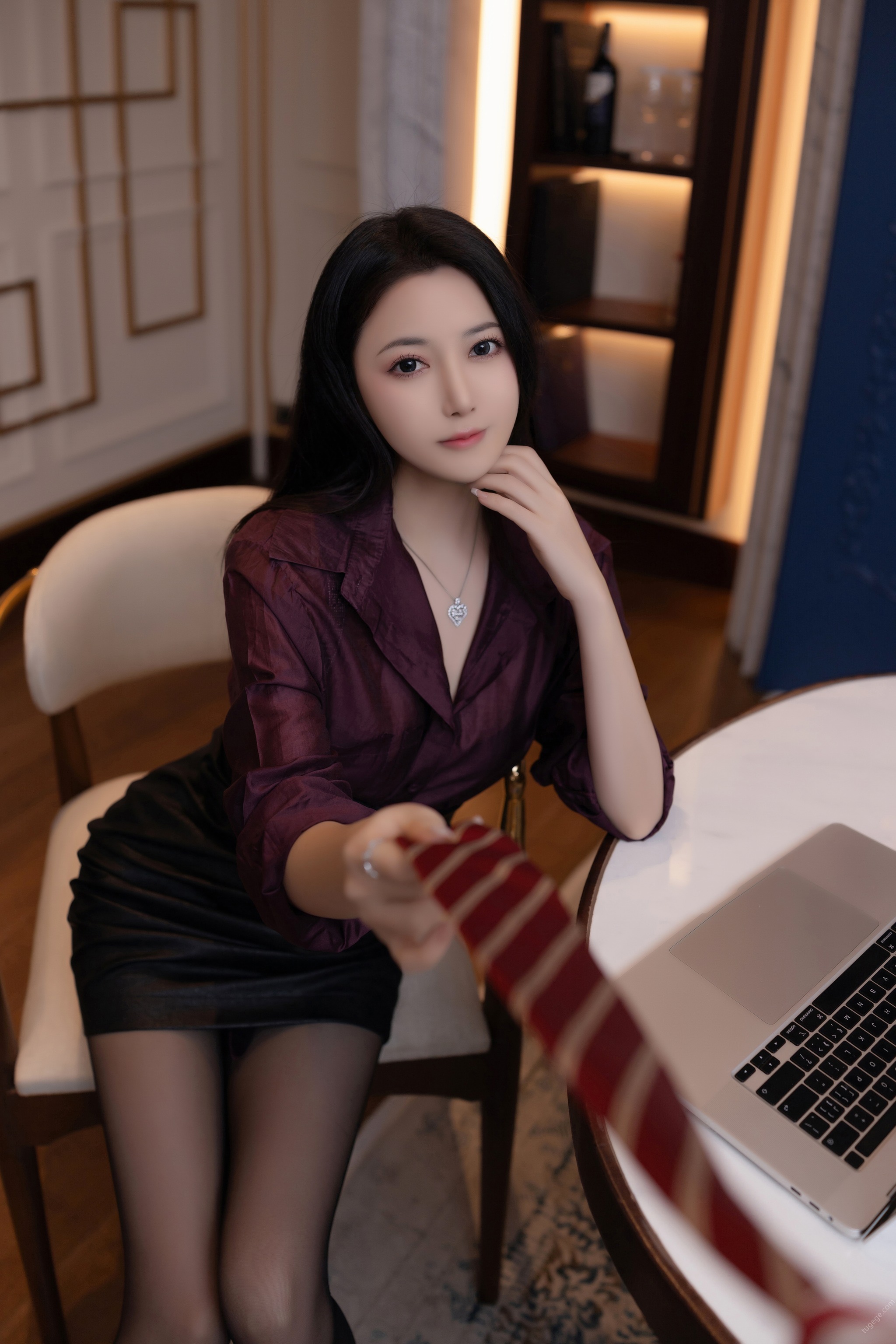 图片[1]-鱼子酱Fish – NO.205 （私拍）《紫色衬衫》[120P]-XikXak